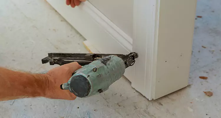 Fix Garage Door Panel in Keystone, FL