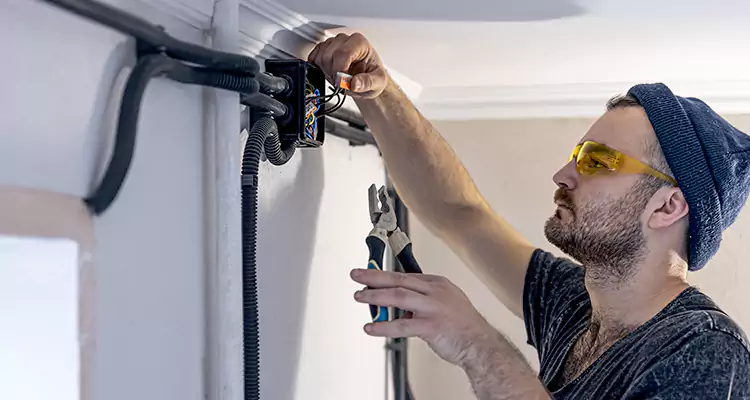 Garage Door Opener Cable Repair in Keystone, FL
