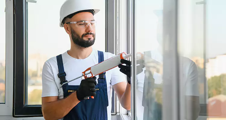 Retractable Screens Repair for Patio in Keystone, FL