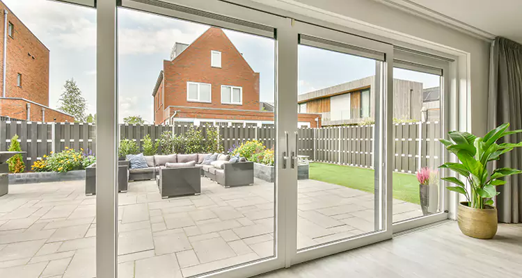 Best Sliding Screen Door Replacement Company in Keystone, FL