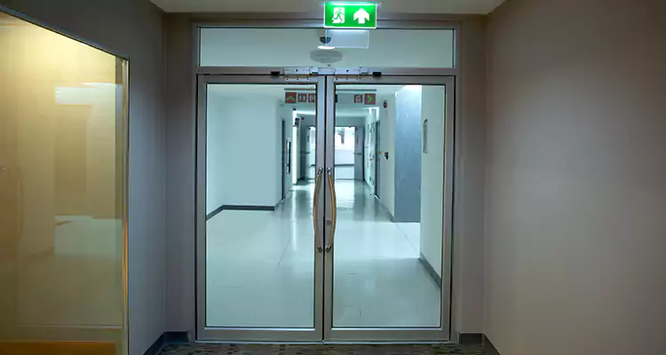 Emergency Glass Door Repair in Keystone, FL