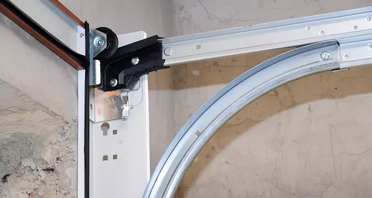 Maintain Liftmaster Garage Door Off Track in Keystone, FL