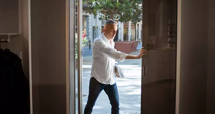 Reliable Pella Patio Door Repair Services for Opening Issues in Keystone, FL