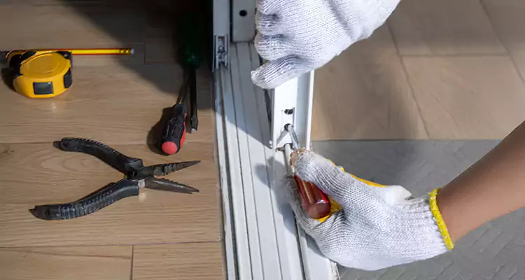 Backyard Sliding Door Track Repair in Keystone, FL