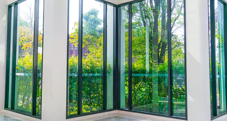 Folding Glass Balcony Door Repair in Keystone, FL