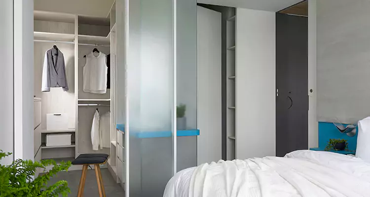 Closet Door Bi Fold Installation in Keystone, FL