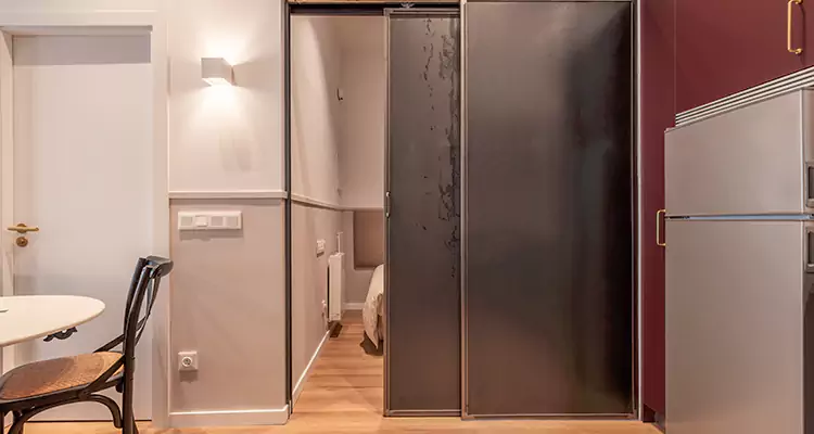 Adjust Pella Sliding Doors Not Moving in Keystone, FL